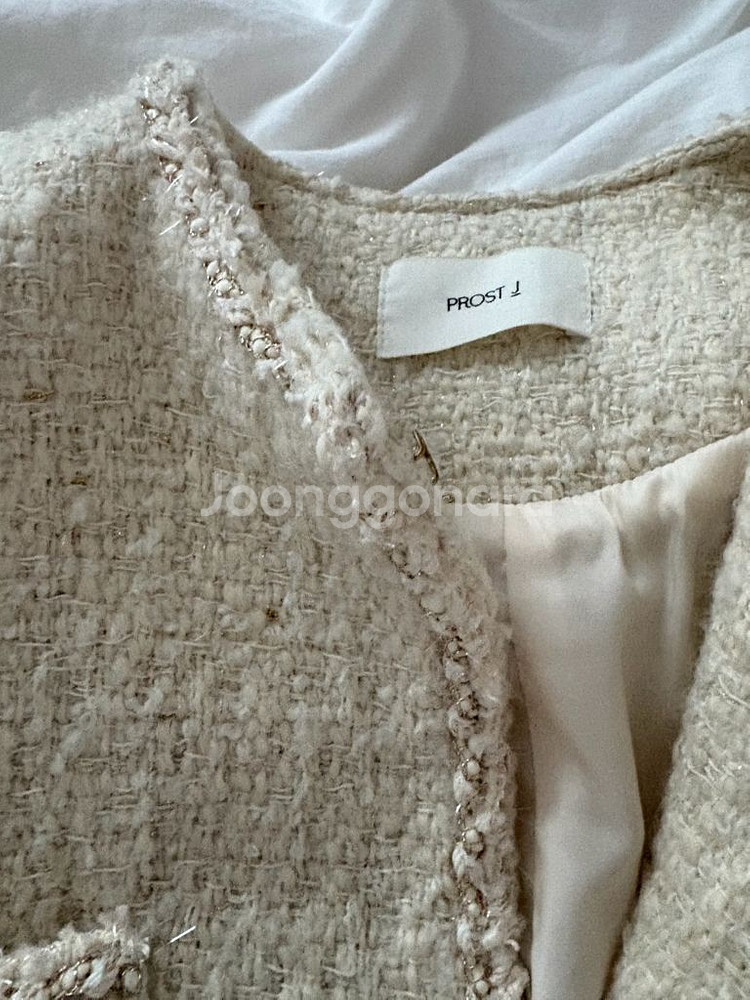 프로스트제이 로니크 트위드 자켓 미듐사이즈--9