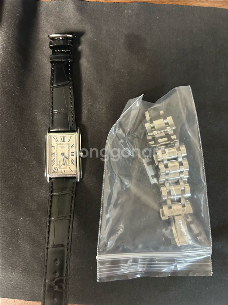 론진 돌체비타 쿼츠 시계 팝니다--2