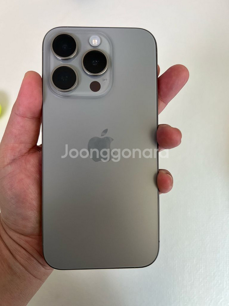 아이폰 15프로 256기가 내츄럴--8