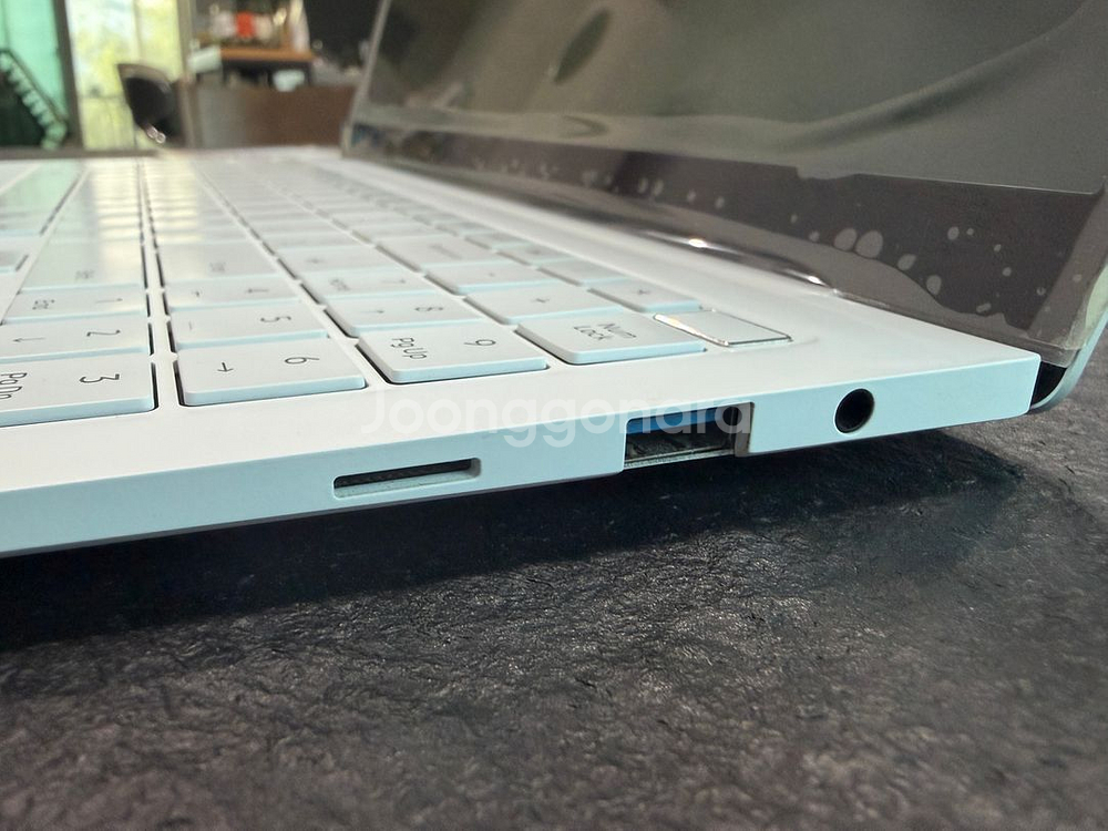 삼성 갤럭시북 프로 NT950XDC--4