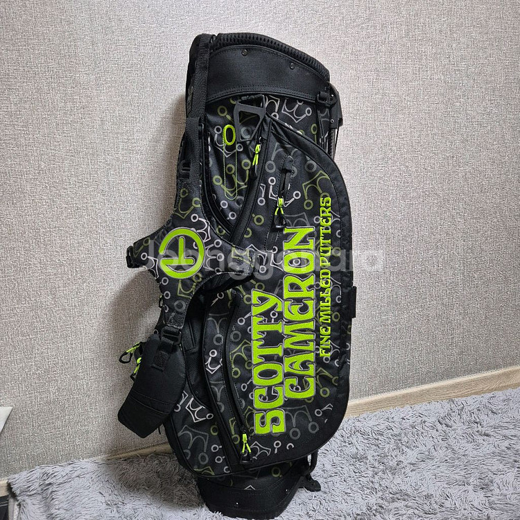 스카티카메론 2021 마스터즈 미니크라운 스탠드백--0