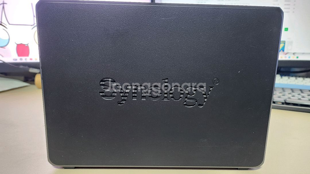 시놀로지 nas DS923+--4
