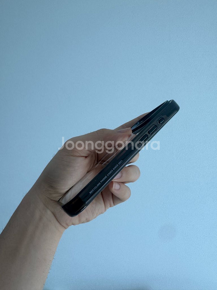 아이폰17 프로 케이스티파이 판매합니다.--2