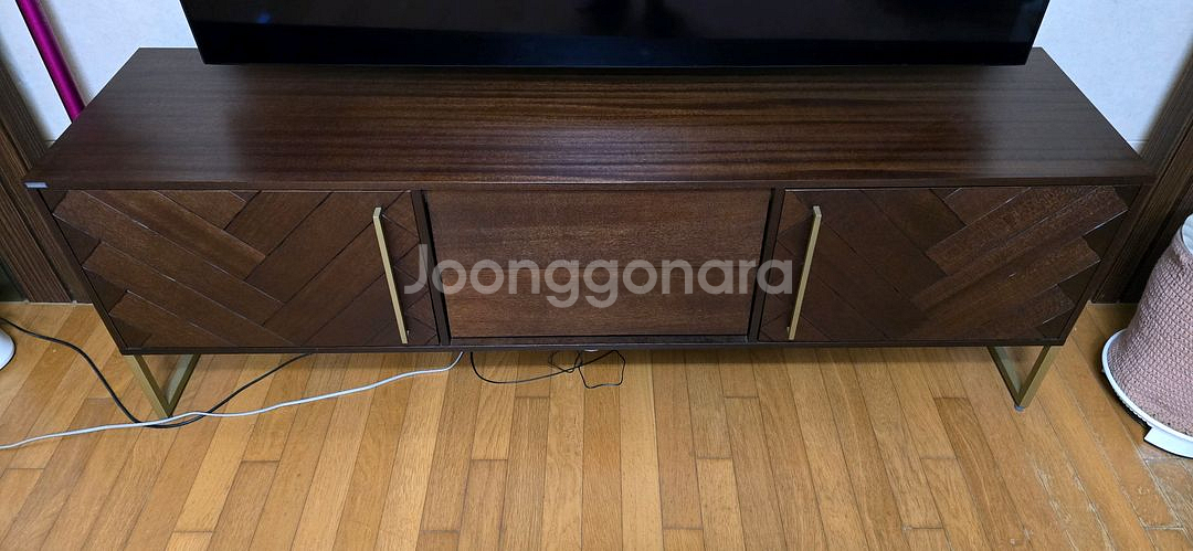 까사미아 헤링본 AV장 거실장--0