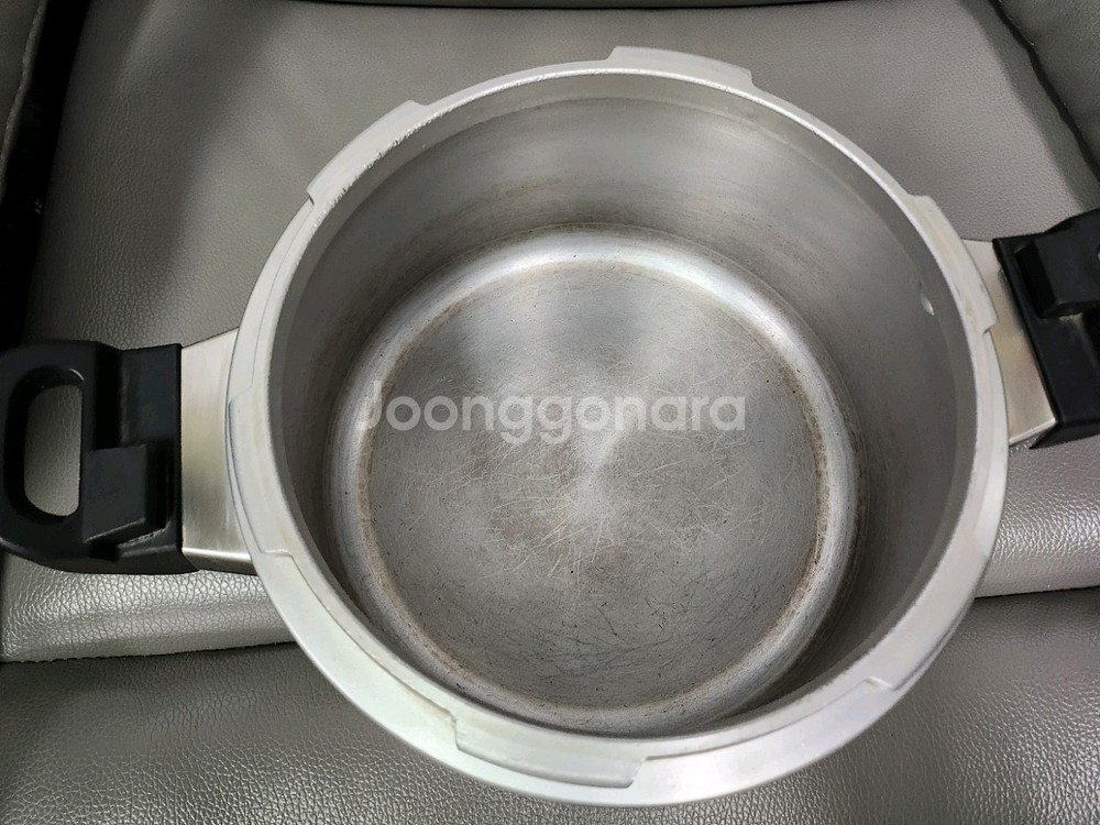 풍년 9리터 12인용 주물 압력밥솥--3