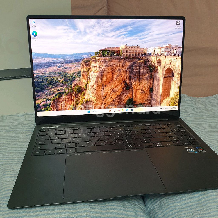 삼성 갤럭시북3 Pro i7 16인치 노트북--1