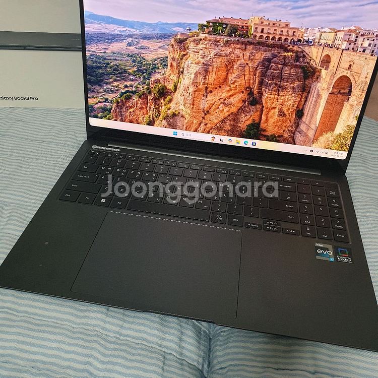 삼성 갤럭시북3 Pro i7 16인치 노트북--3