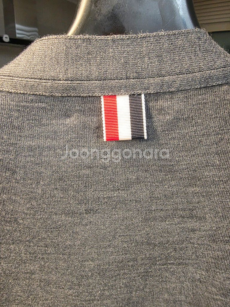 톰브라운 울 메리노 다크 그레이 가디건 사이즈3--4