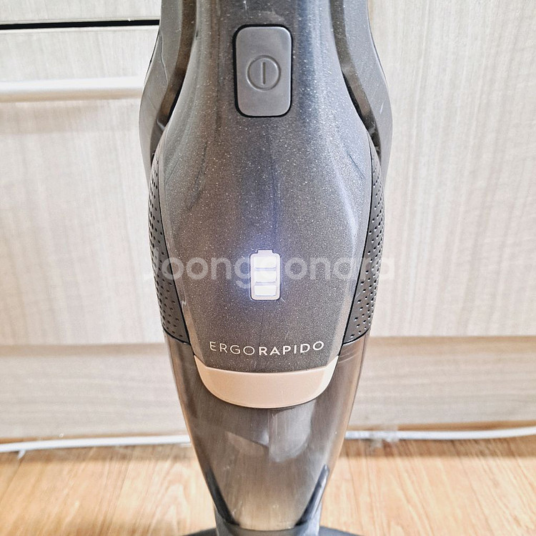 일렉트로룩스 무선청소기 배터리빵빵 차콜그레이 스틱+핸디--2