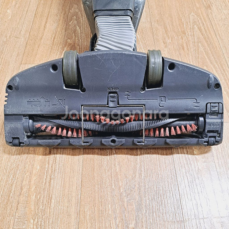 일렉트로룩스 무선청소기 배터리빵빵 차콜그레이 스틱+핸디--4