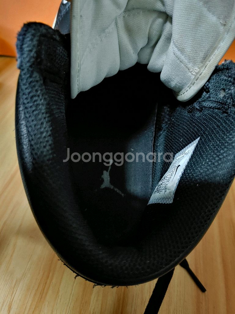 나이키 에어조던1하이 골프 범고래(US9표기270)--8