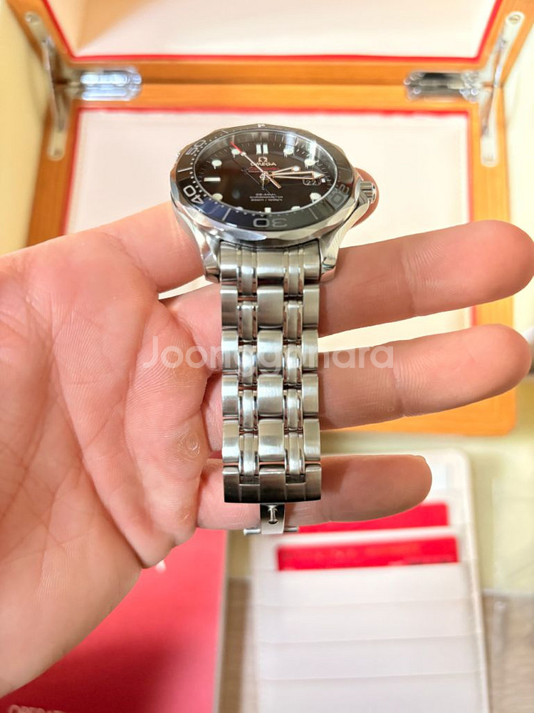 오메가 씨마스터300 41미리 구형 검판 팝니다--4
