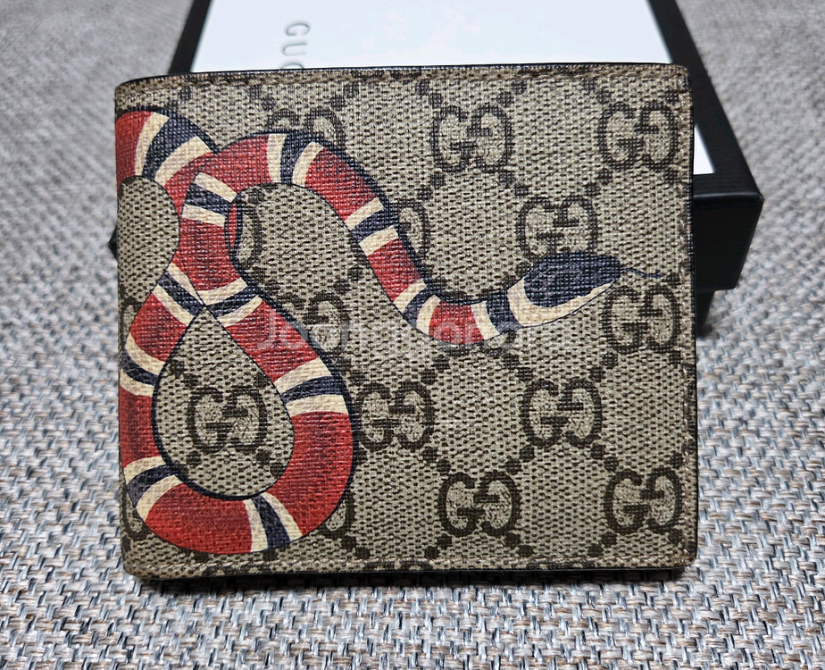 구찌 킹스네이크 GG 수프림 반지갑--0