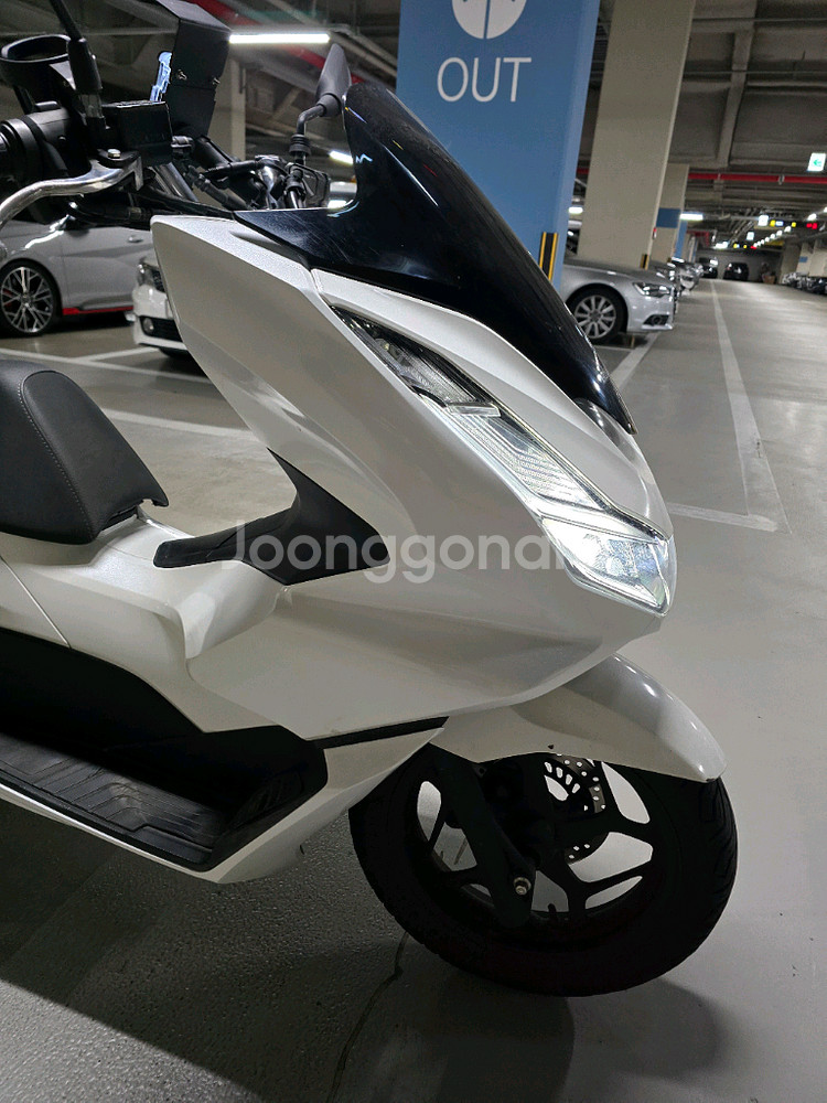 혼다 pcx125 화이트 22년식 배달셋팅--3