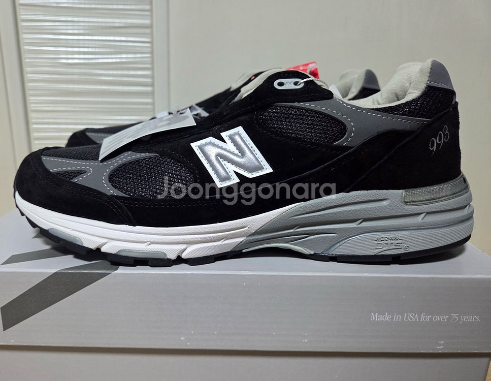 뉴발란스 993 블랙 280 새제품 판매합니다--0