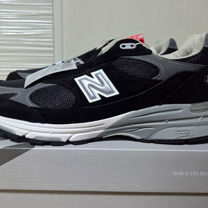 뉴발란스 993 블랙 280 새제품 판매합니다