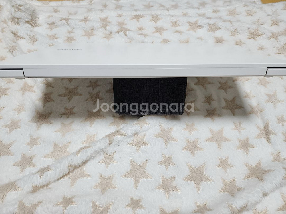 삼성노트북 NT550XDA. CPU celeron--1