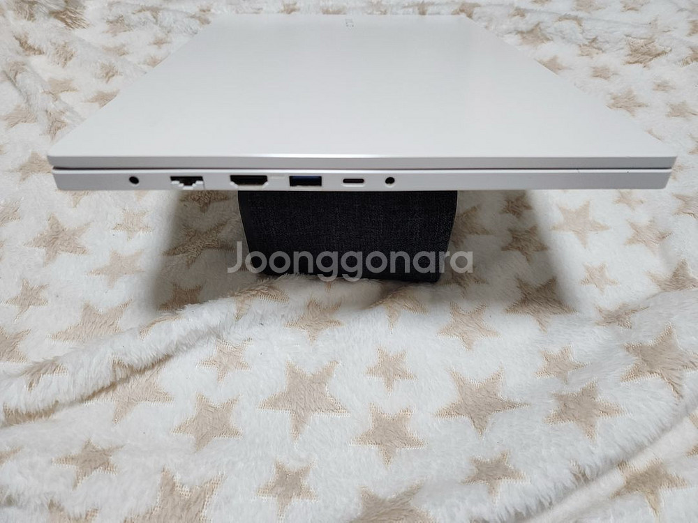 삼성노트북 NT550XDA. CPU celeron--4