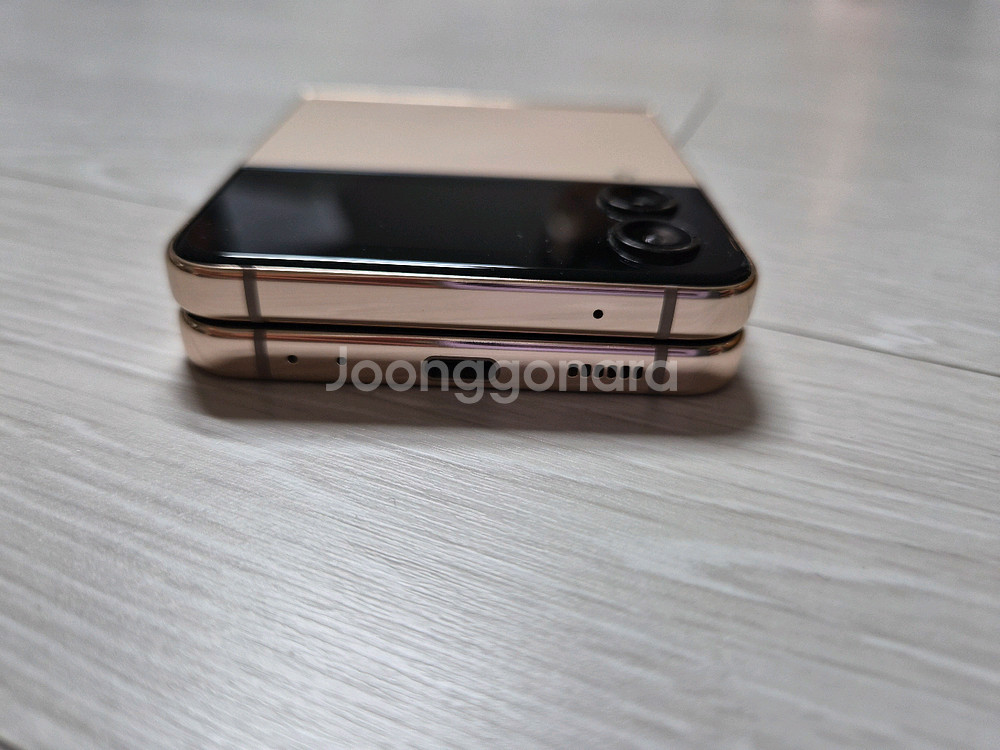 z플립4 256기가 핑크골드 상태좋아요!--7