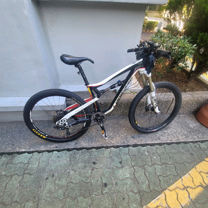 풀서스펜션 MTB 자전거