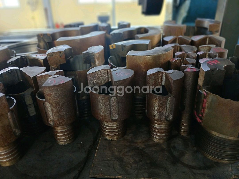 딥홀기 절삭공구만 판매합니다. 1개 씩도 판매가능--1