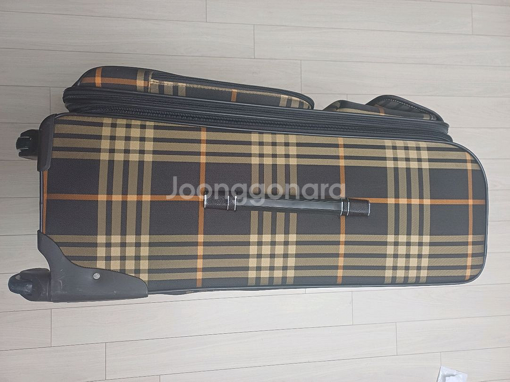 피에르가르뎅 캐리어--1