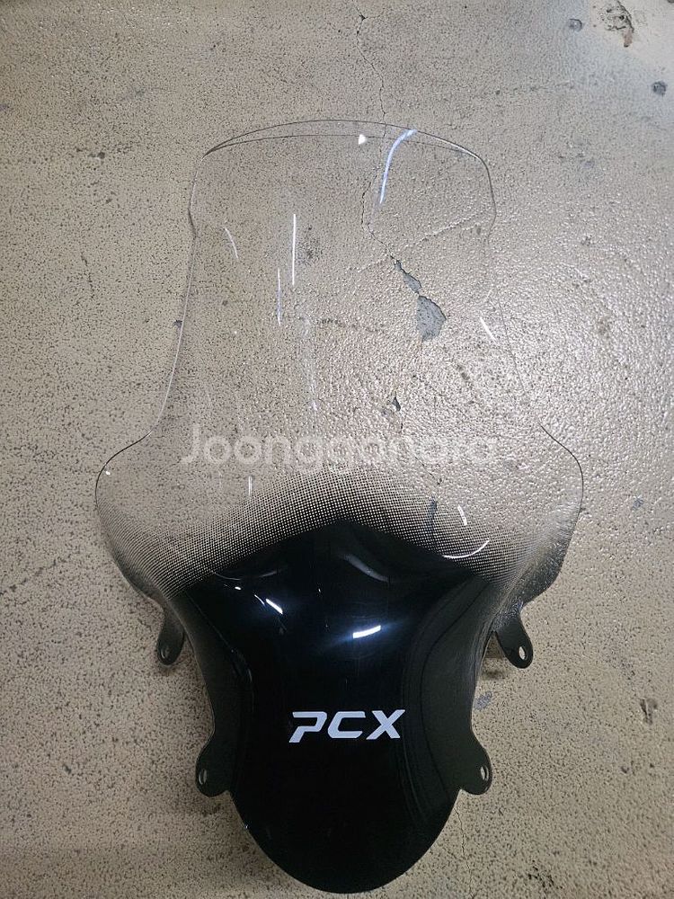 pcx 21 . 24년식 스크린 팔아요--0