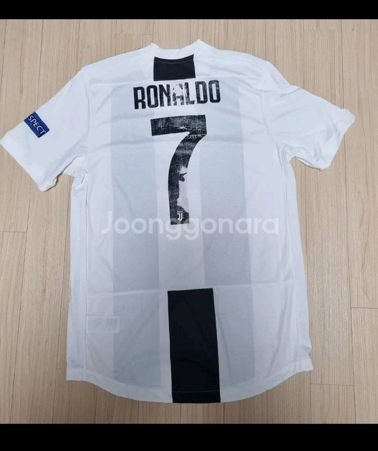 18-19 유벤투스 홈 어센틱 No.7 호날두 해외 L--1