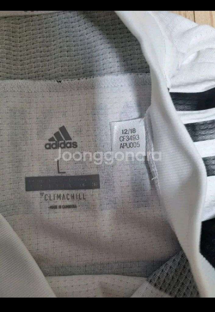 18-19 유벤투스 홈 어센틱 No.7 호날두 해외 L--2