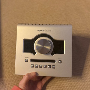 UAD Apollo Twin MkII 썬더볼트2케이블