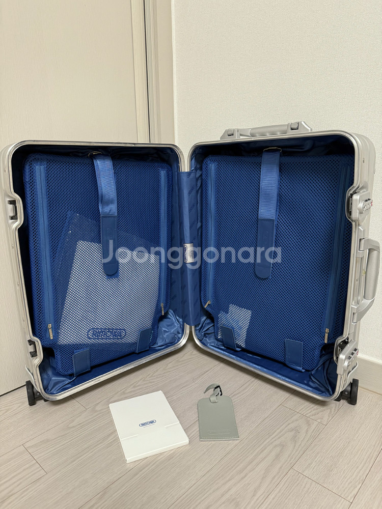 리모와캐리어 오리지널 캐빈 실버 (기내용)--4