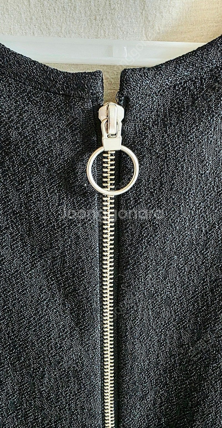 한섬시스템 라운드넥 지퍼 루즈핏 자켓--3