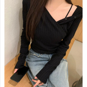 (새상품) 베르니마켓 More hodie top 후드티