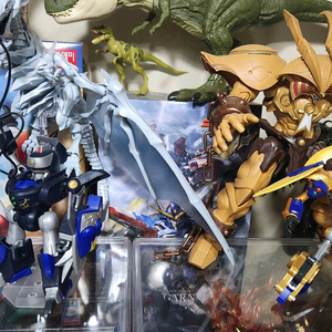 모데로이드 킹스카샤 퀸사이더론 피규어라이즈 2개팜