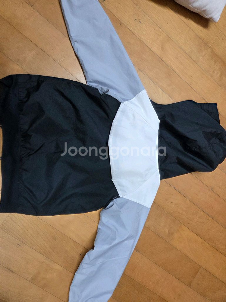 110-116사이즈 키즈 나이키바람막이--2