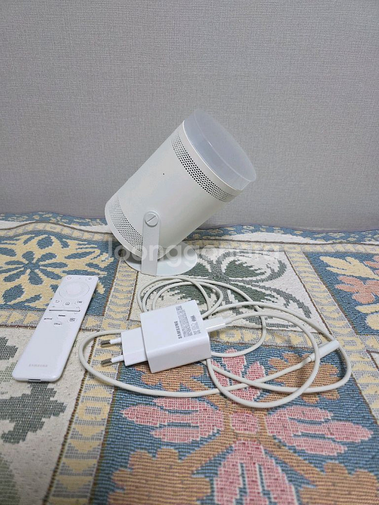 삼성 더프리스타일 1세대 빔프로젝터--0