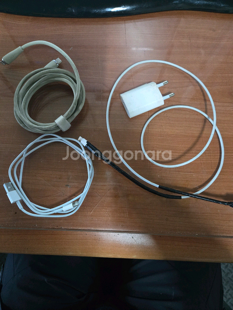 아이폰 11프로맥스 64gb--4