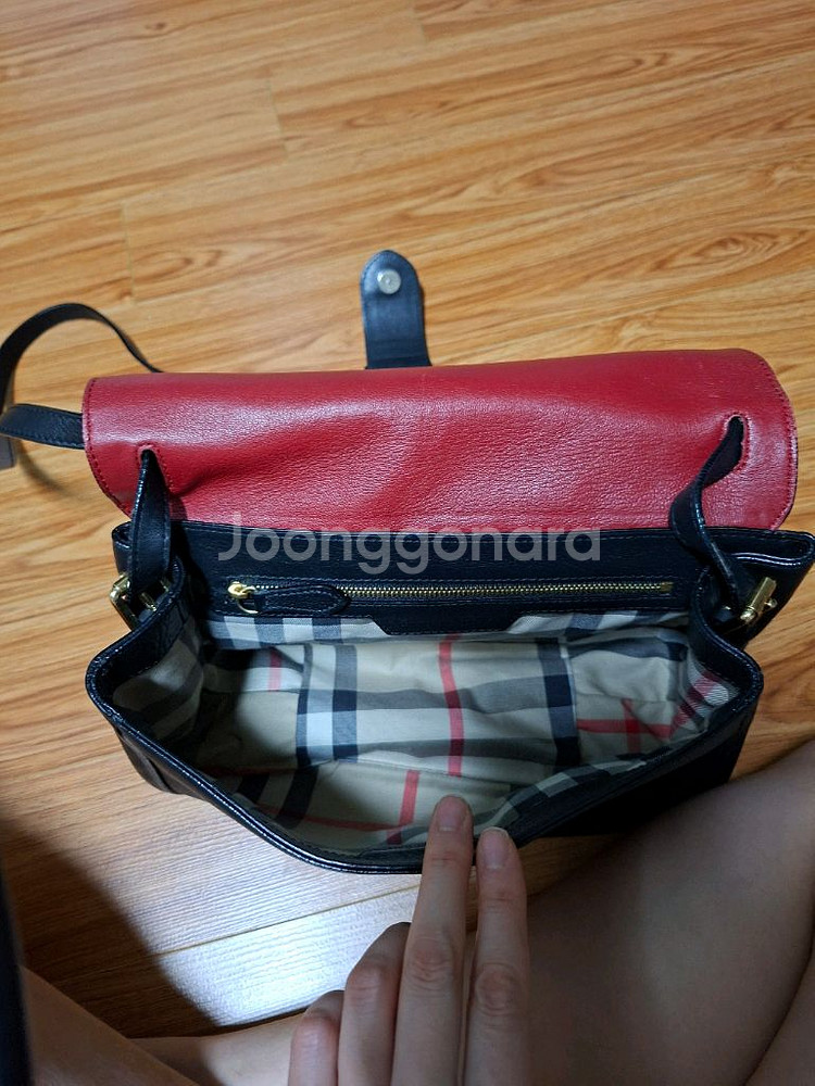 버버리 크로스백 지갑 (정품)--5