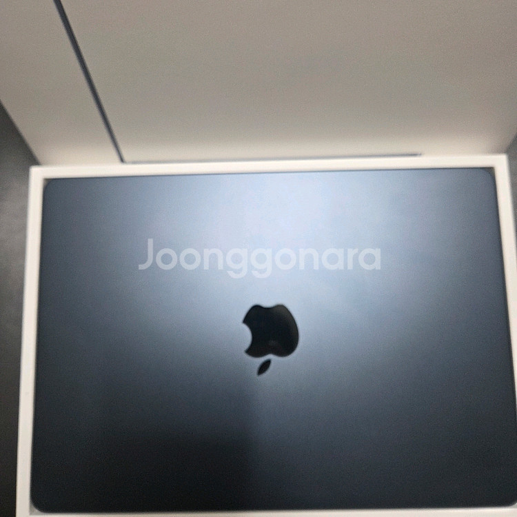 s급 맥북에어 m4 13인치 16/256 미드나이트 팜--1