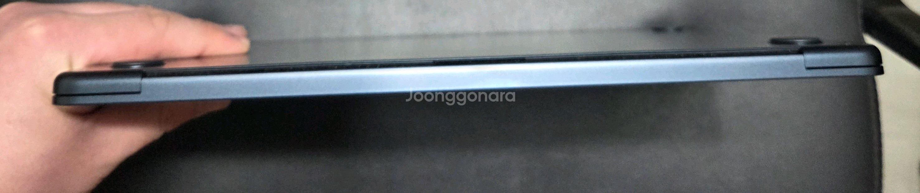 s급 맥북에어 m4 13인치 16/256 미드나이트 팜--7