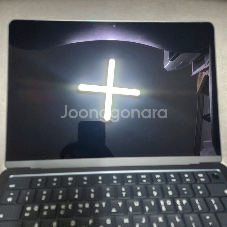 s급 맥북에어 m4 13인치 16/256 미드나이트 팜--9