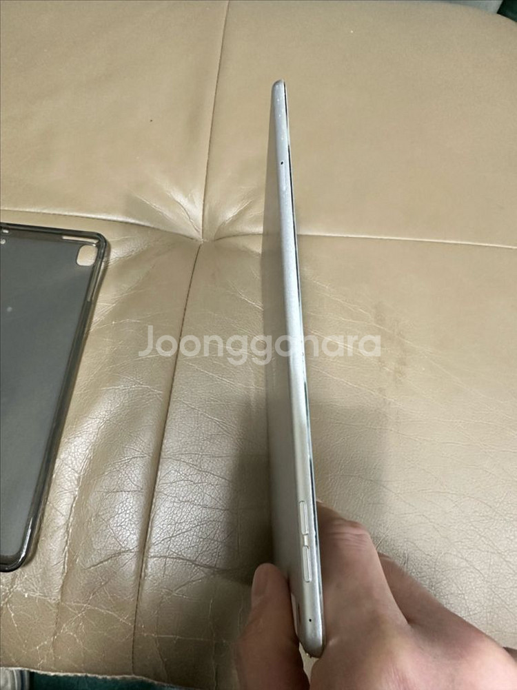 아이패드 에어2 셀룰러 128g 모든기능정상 a급 깨끗--4