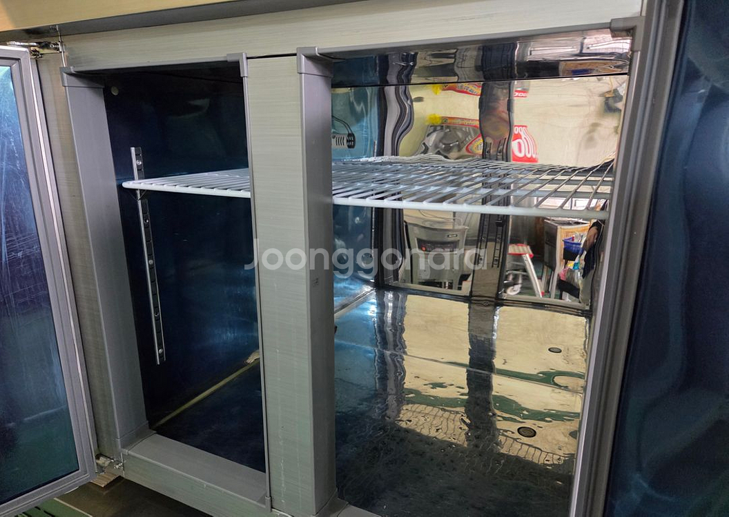 유니크 업소용 1200 2도어 테이블 냉장고--1