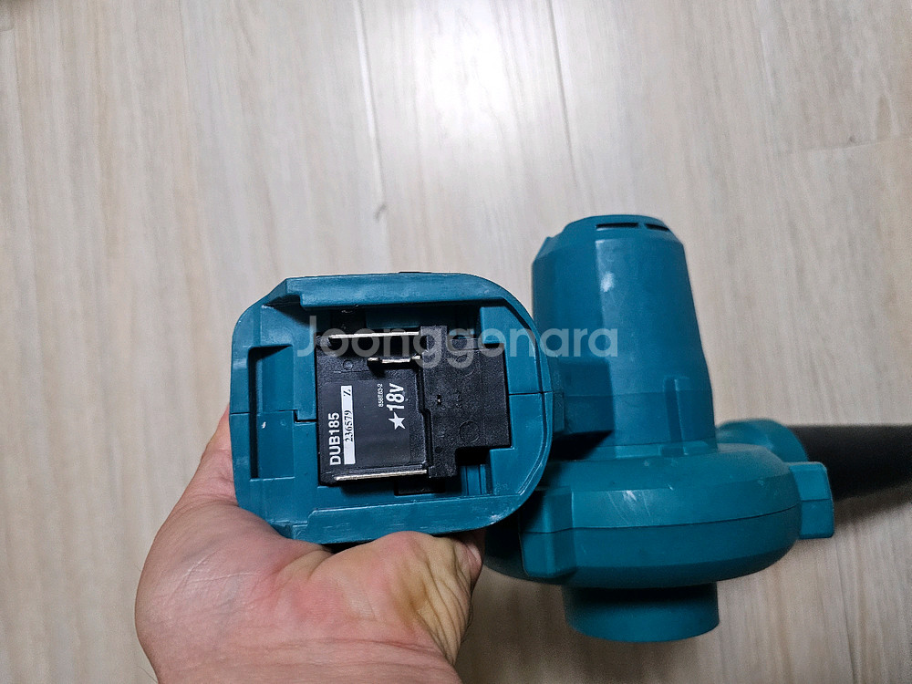 마끼다 무선 송풍기--3