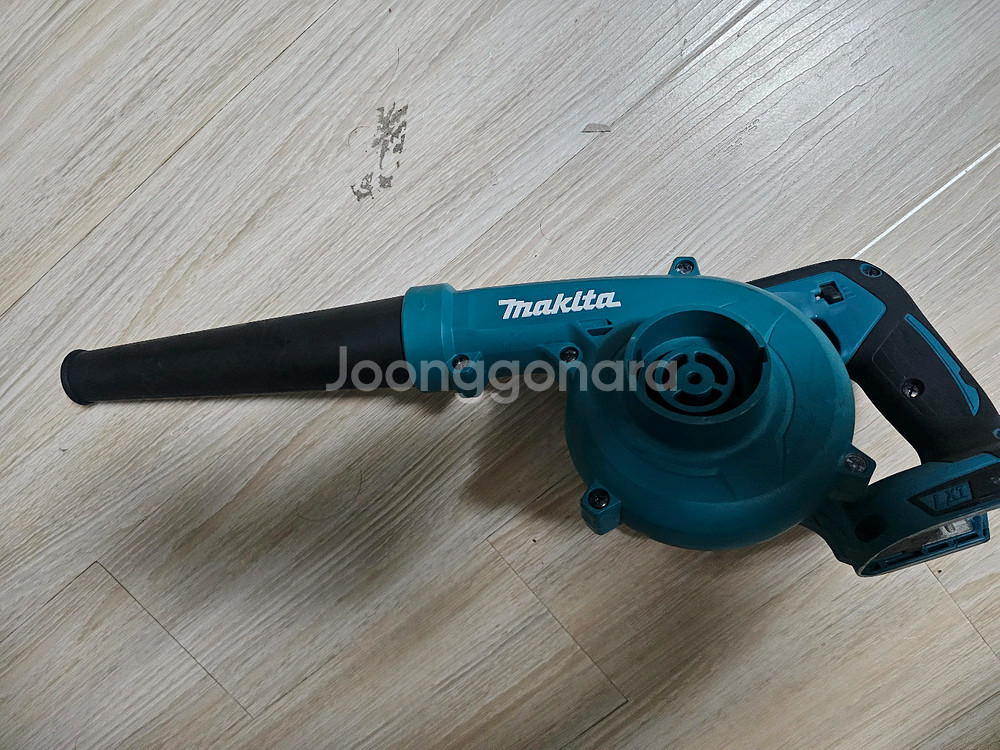 마끼다 무선 송풍기--1