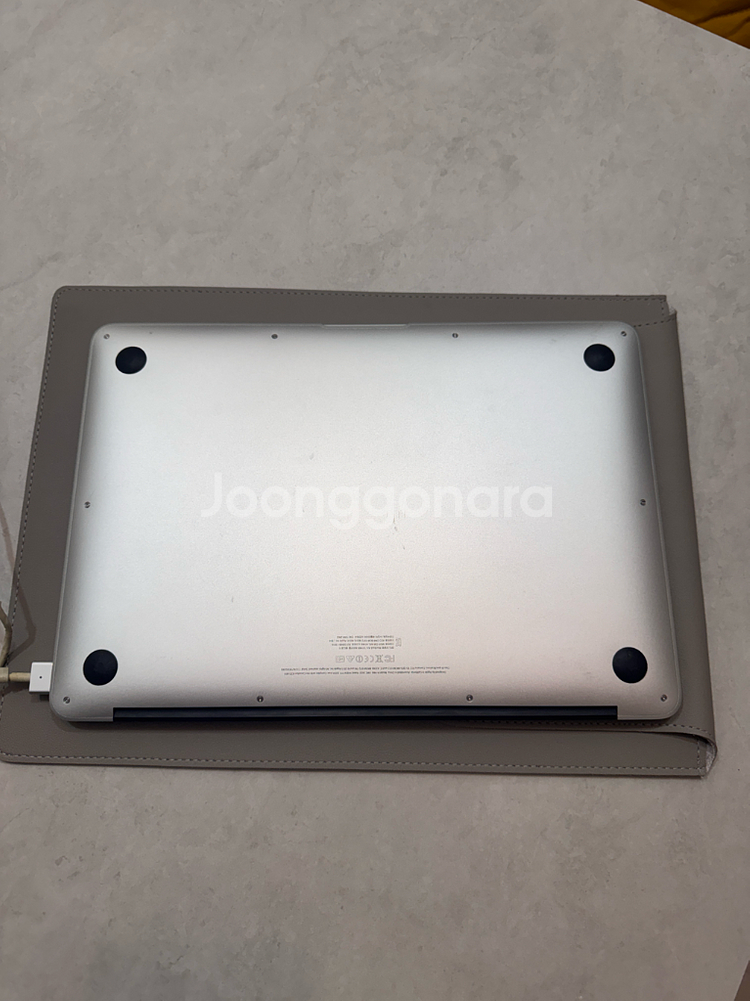 맥북에어 13인치 2014년형 부품용--4