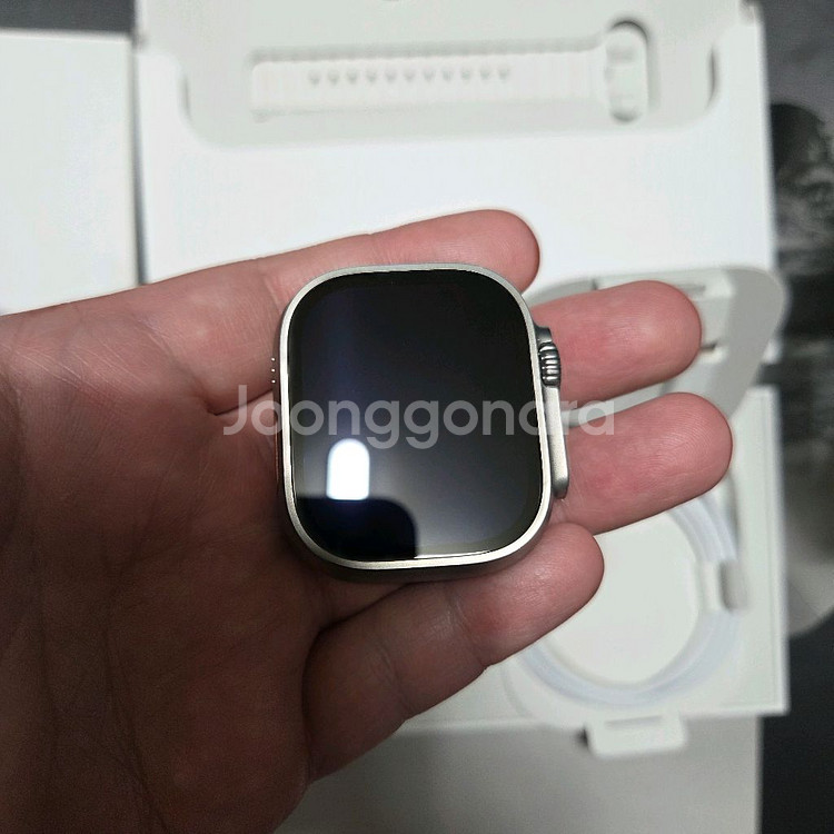 s급 애플워치 울트라2 49mm 내추럴 티타늄 팝니다!--3