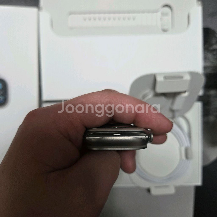 s급 애플워치 울트라2 49mm 내추럴 티타늄 팝니다!--8