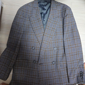 솔리드옴므 정품 더블 체크 오버핏 블레이저 100사이즈