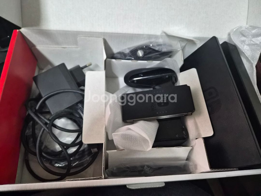 닌텐도 스위치 배터리개선판 본체 HAC-001(-01)--3